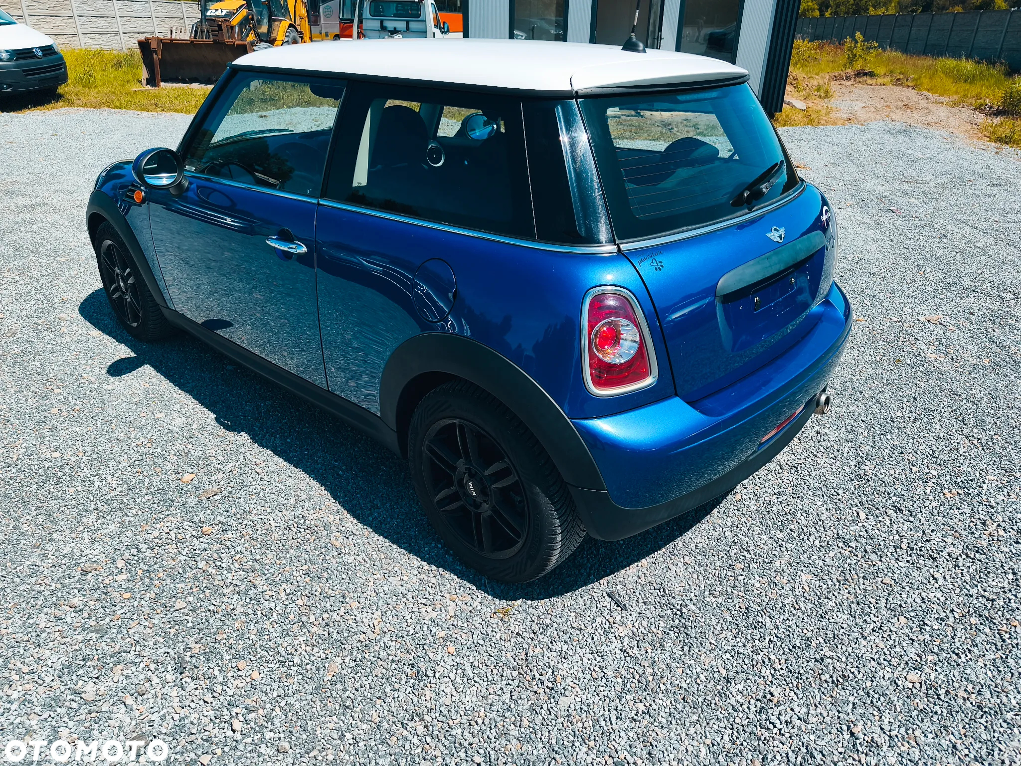 MINI ONE D - 8