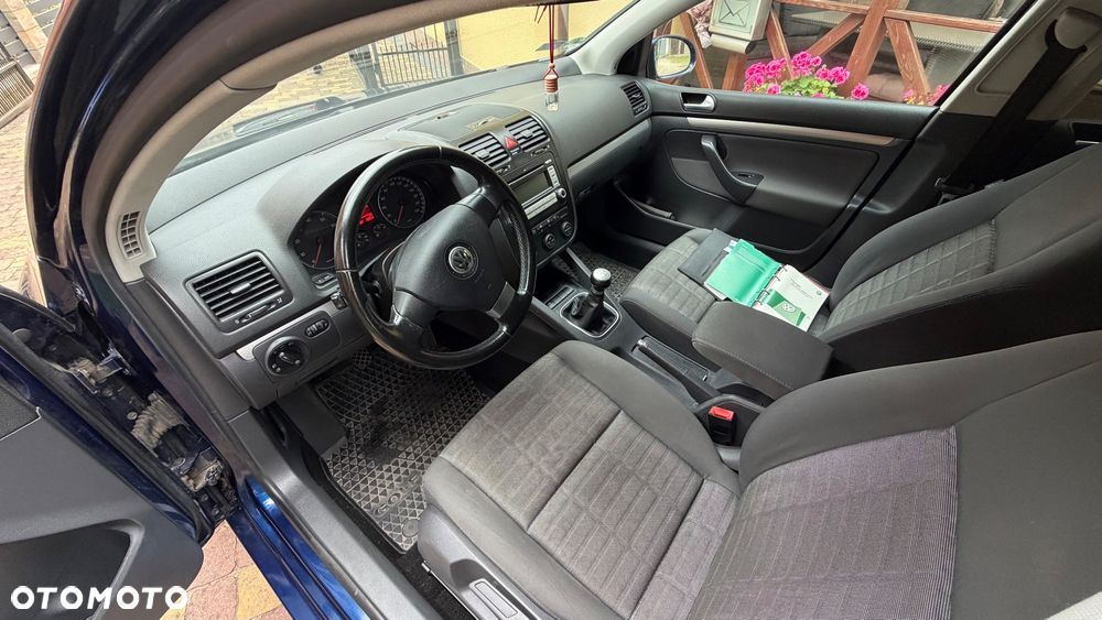Volkswagen Golf 1.4 Comfortline - 5