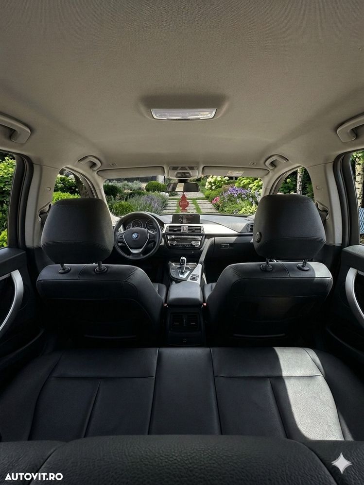 BMW Seria 3 325d AT Luxury Line - 4