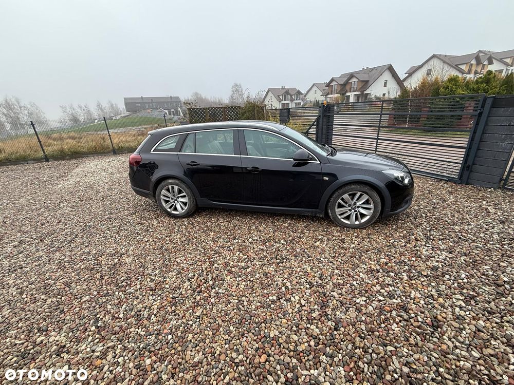 Opel Insignia - 2