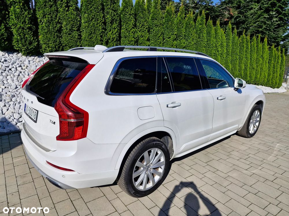 Volvo XC 90 T6 AWD Momentum 7os - 10