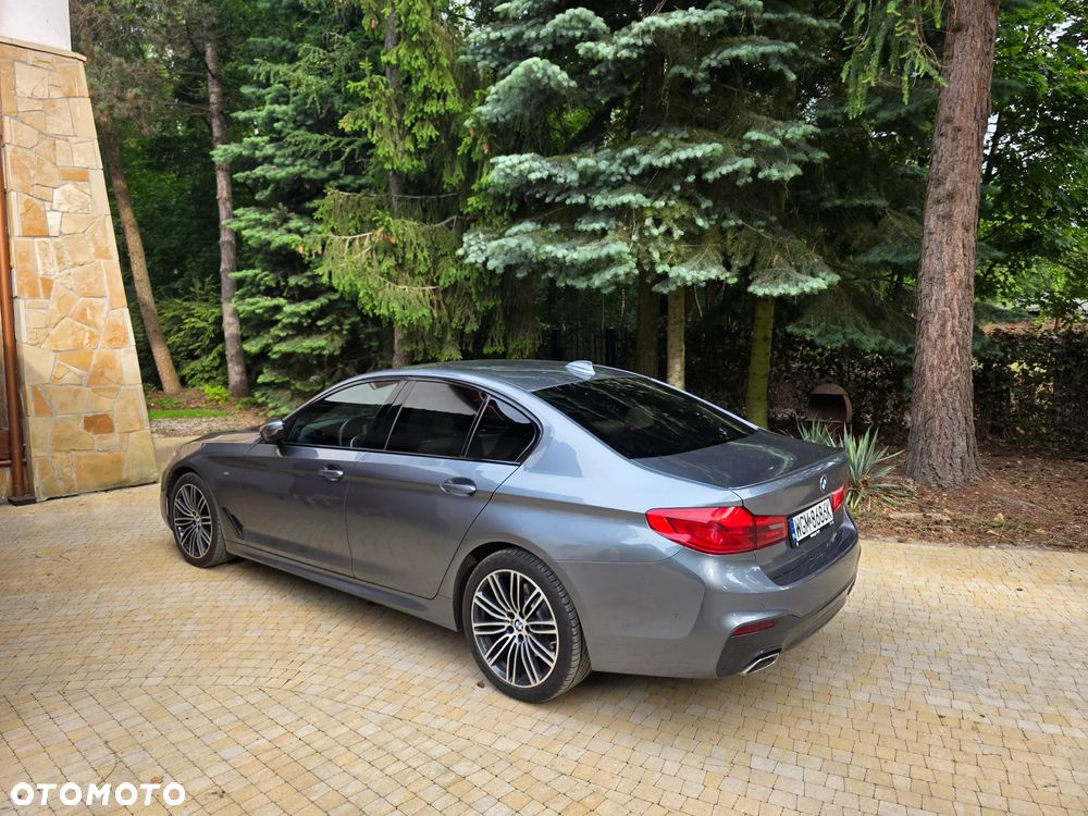 BMW Seria 5 520d xDrive M Sport sport - 2