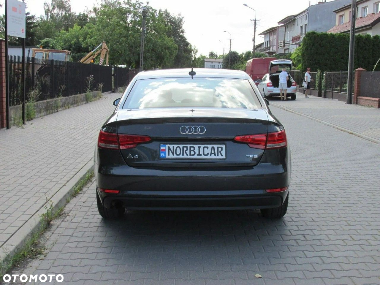 Audi A4 1.4 TFSI Design - 23