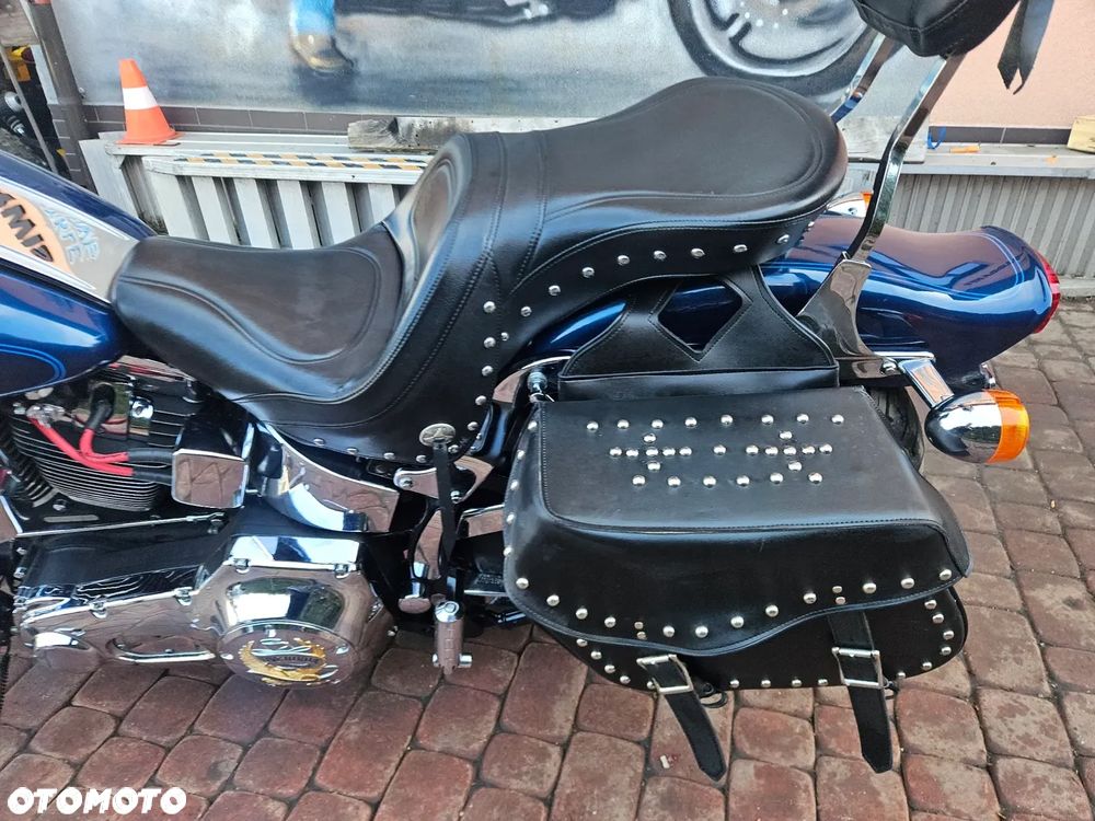 Harley-Davidson Softail Standard - 32