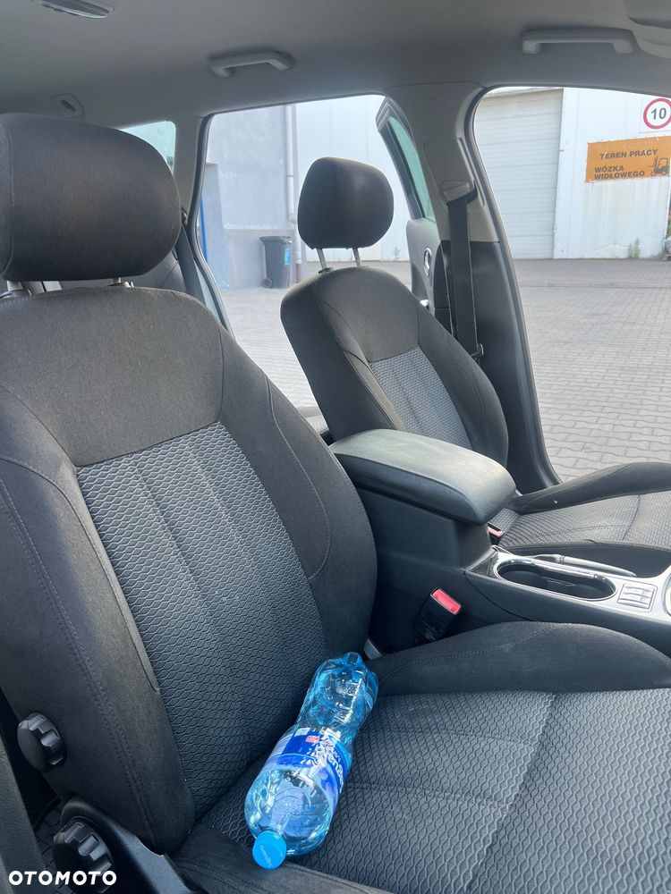 Ford Mondeo 2.0 TDCi Ghia - 14
