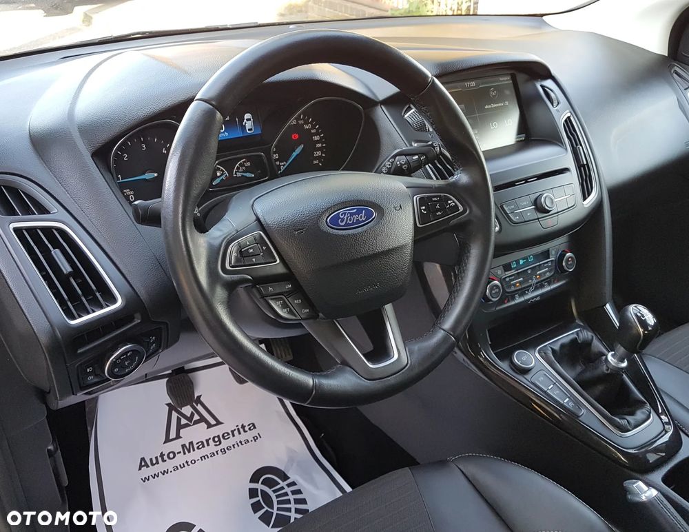 Ford Focus 1.6 TDCi DPF Titanium - 23
