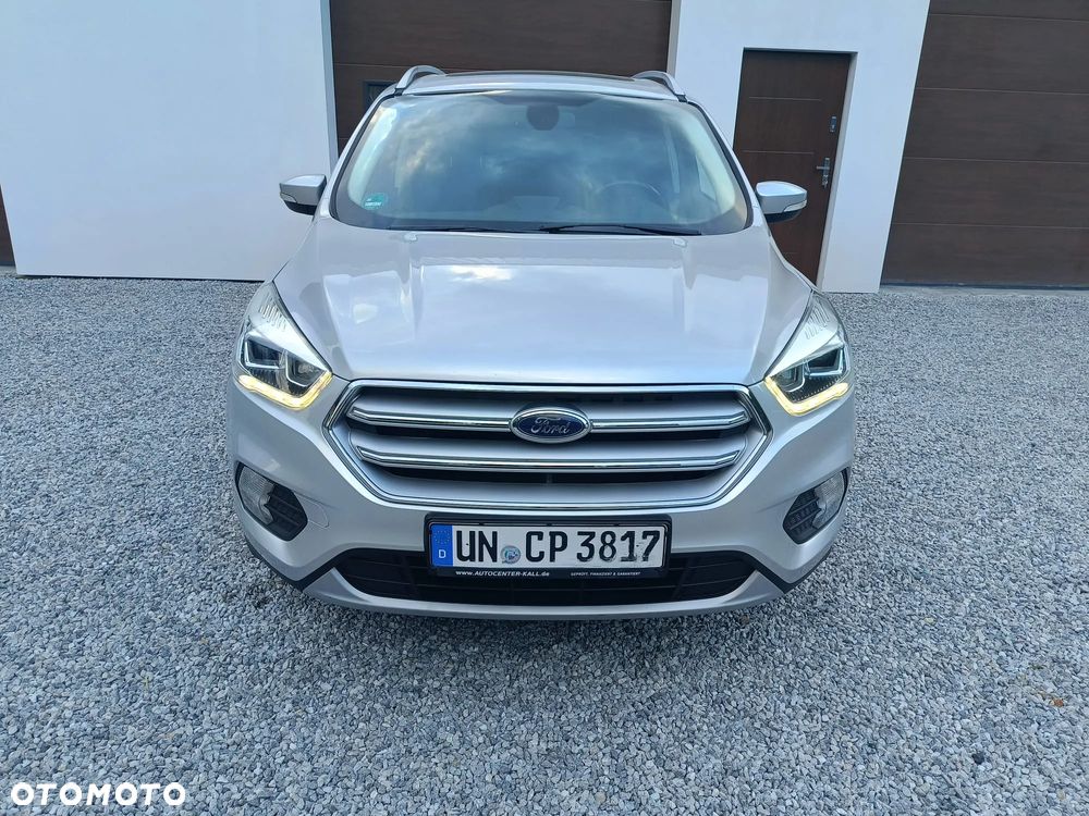 Ford Kuga 2.0 TDCi 4x2 Titanium - 3