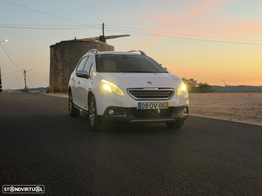 Peugeot 2008 1.6 e-HDi Allure 2-Tronic - 11