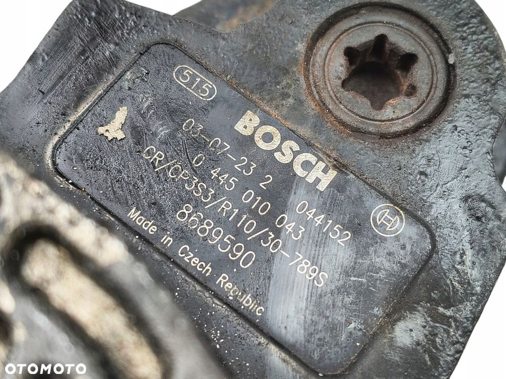 POMPA WTRYSKOWA Volvo S60 S80 V70 C70 XC70 XC90 2.4 D5 0445010043 - 9