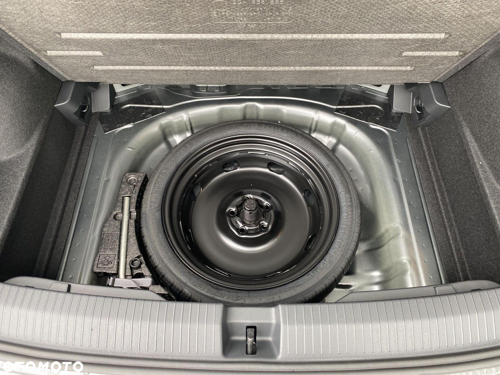 Volkswagen T-Roc - 19