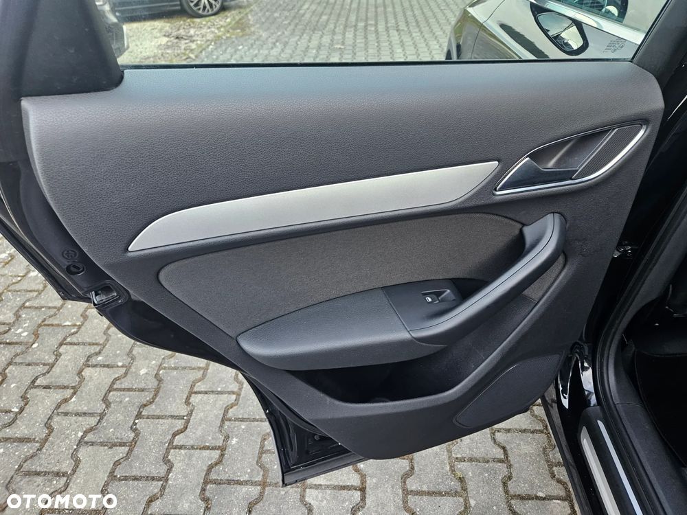 Audi Q3 1.4 TFSI CoD ultra - 15