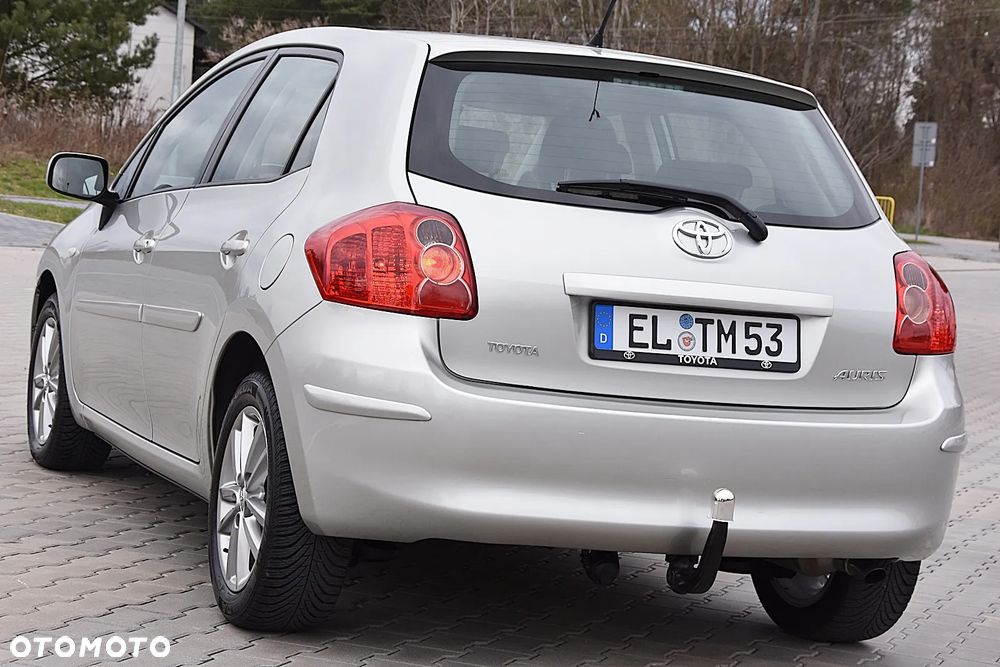 Toyota Auris 1.6 Luna - 7