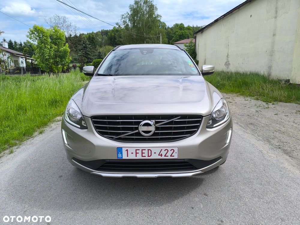 Volvo XC 60 D3 Momentum - 8