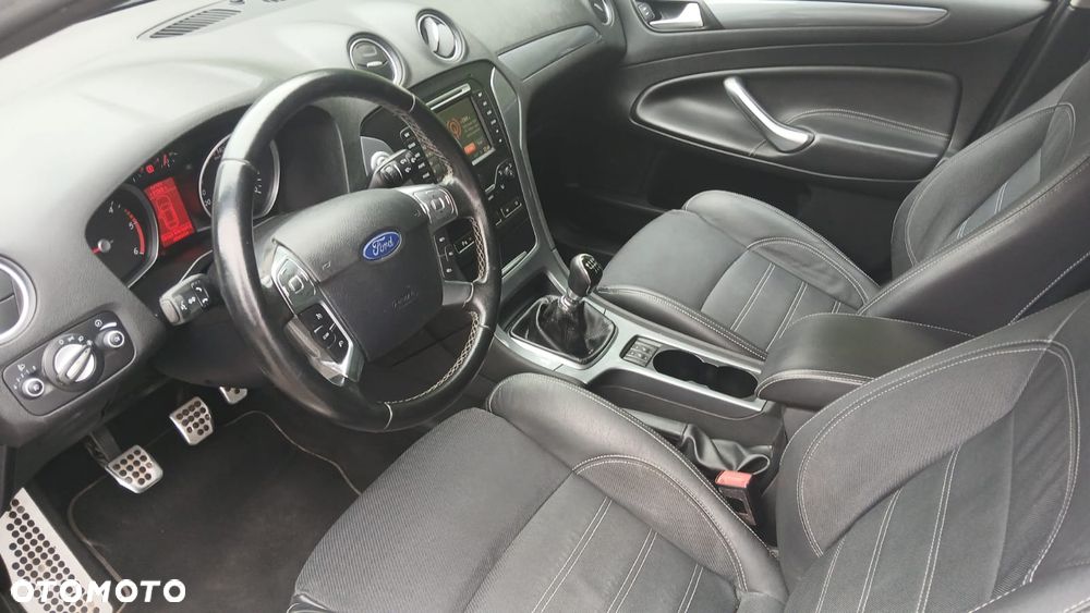 Ford Mondeo 2.0 TDCi Ghia - 6