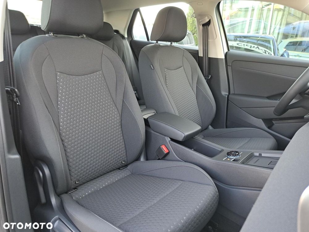 Volkswagen T-Roc - 25