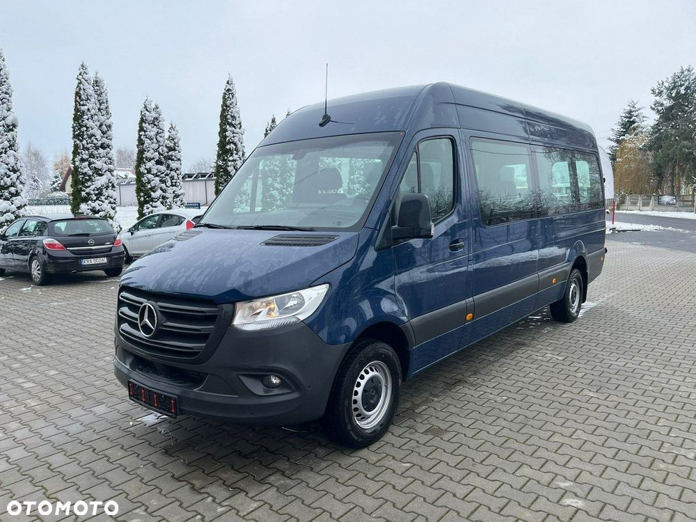 Mercedes-Benz Sprinter - 1