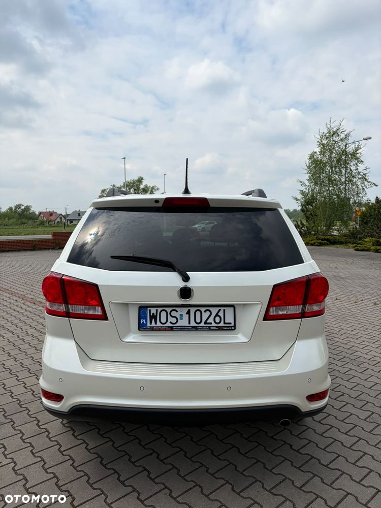 Fiat Freemont 2.0 Multijet Black Code AWD - 6