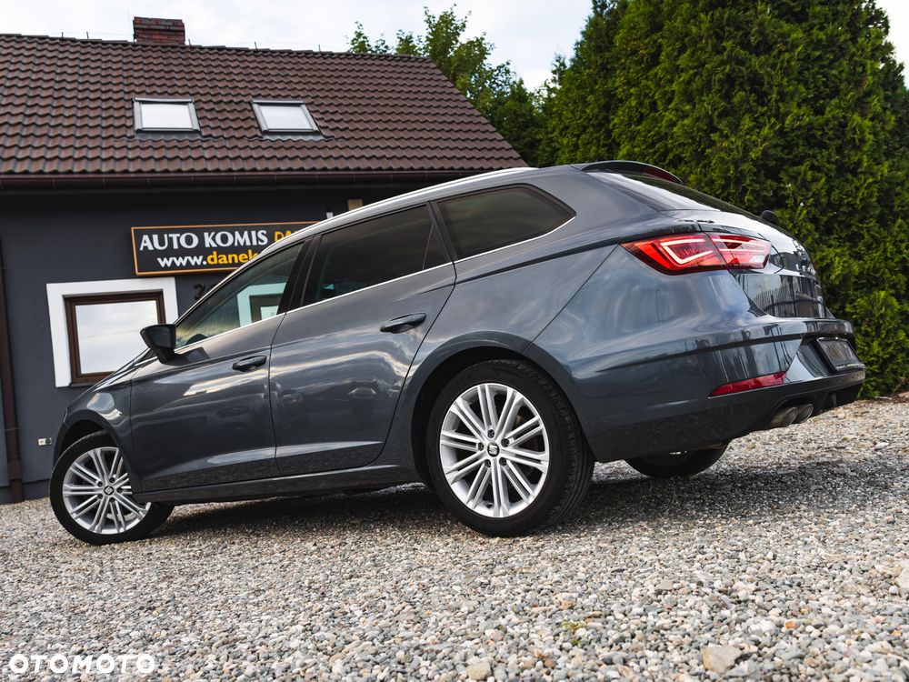 Seat Leon 2.0 TDI DPF DSG Xcellence - 11