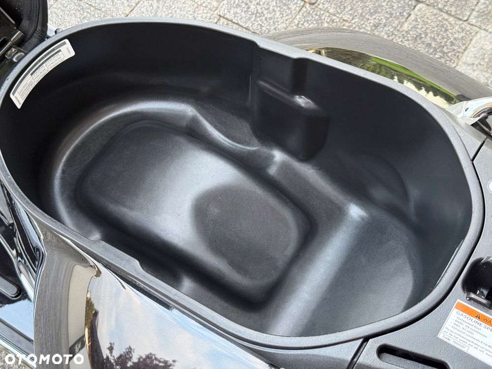 Vespa GTS - 22