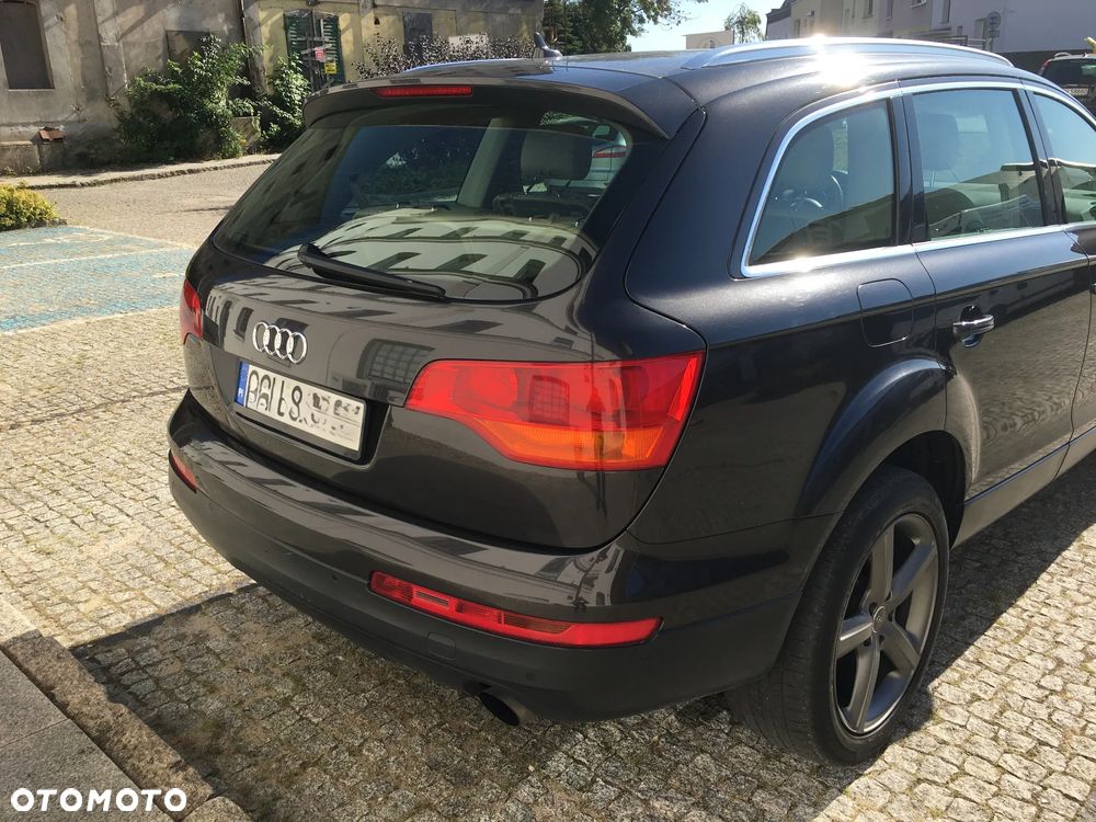 Audi Q7 - 4