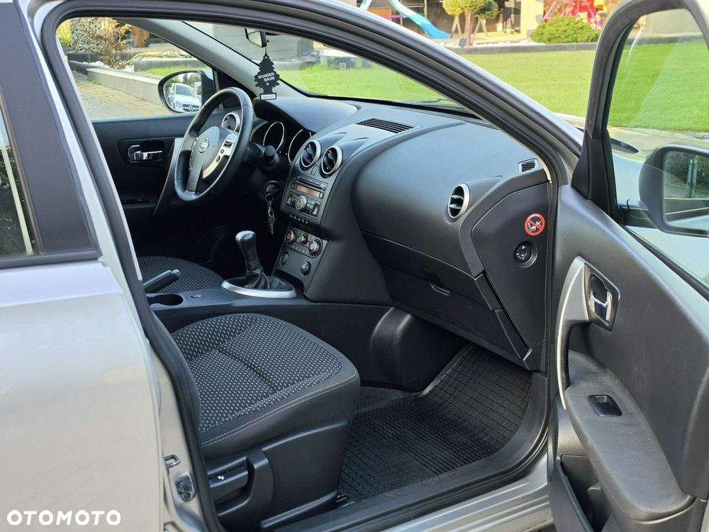 Nissan Qashqai - 13