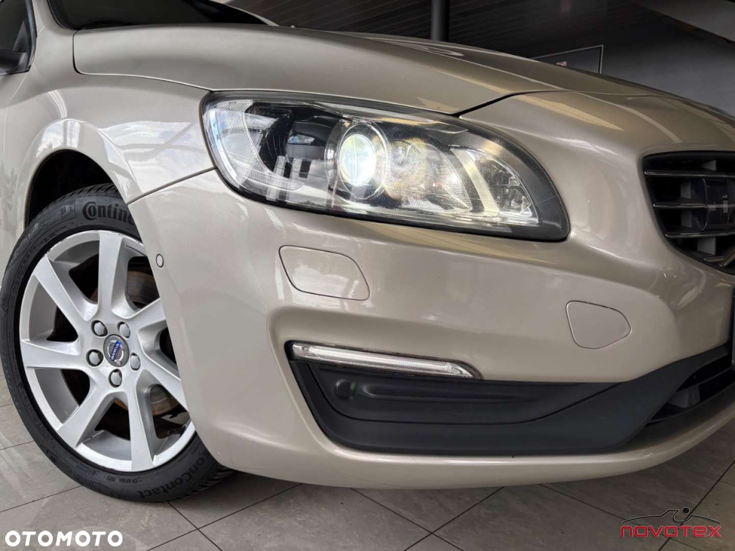 Volvo V60 - 4