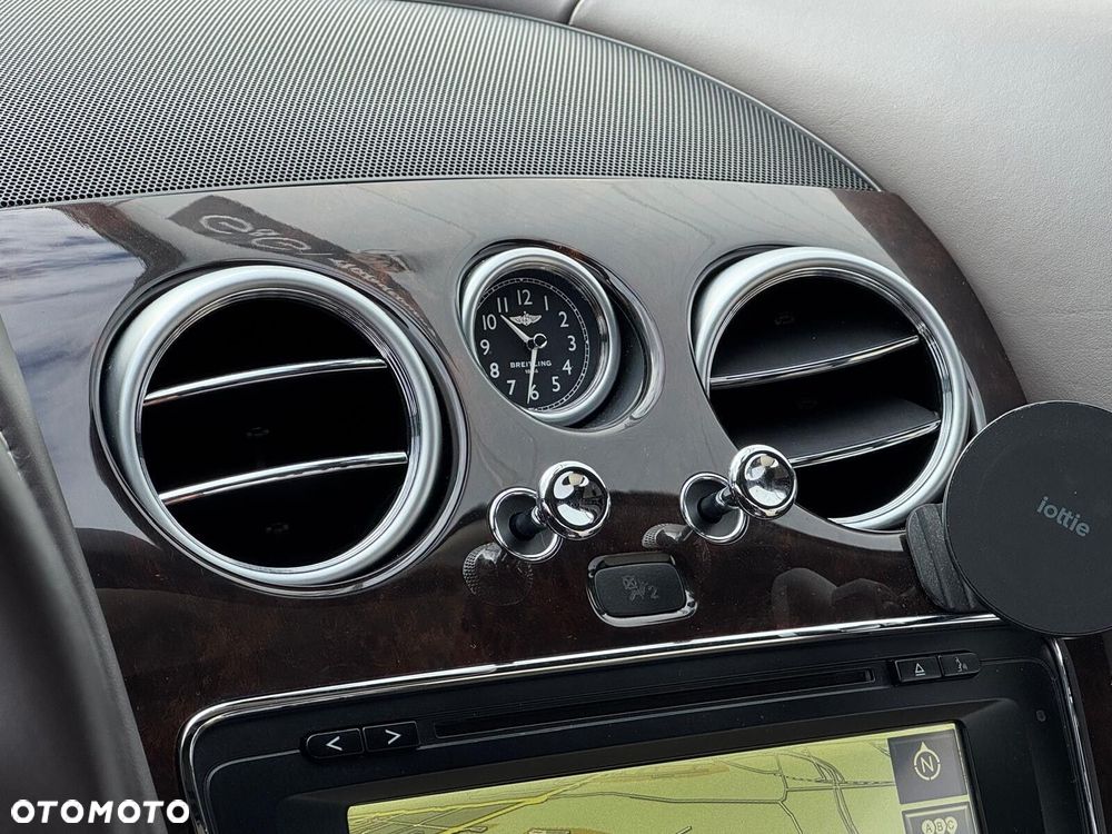 Bentley Continental GT - 29