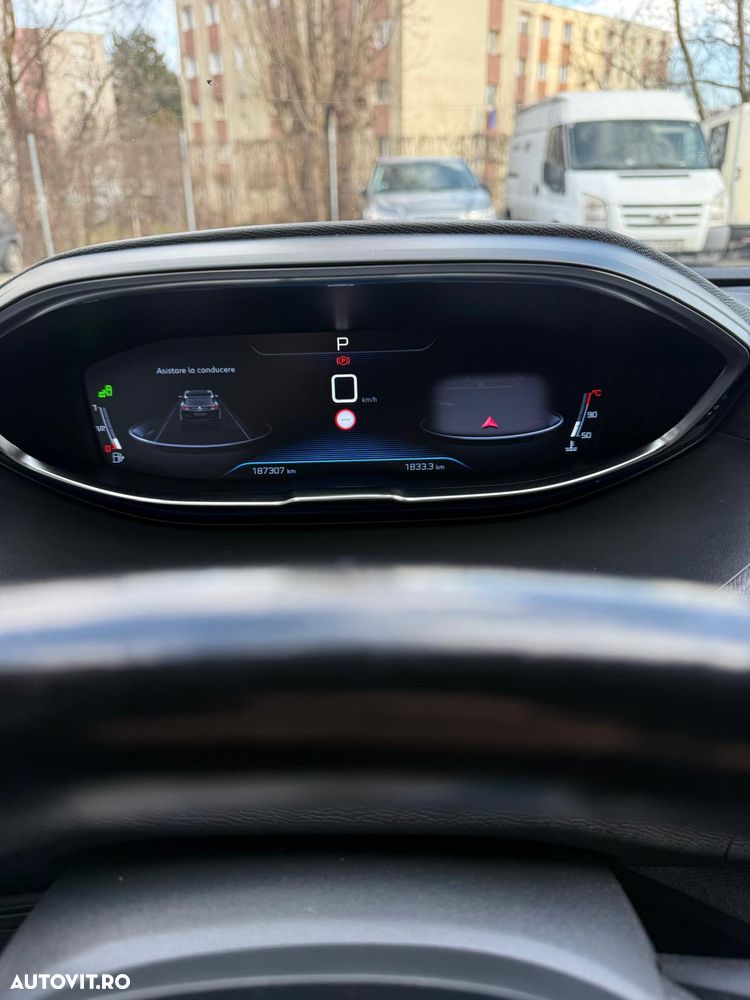 Peugeot 3008 1.5 BlueHDI S&S EAT8 Active - 6