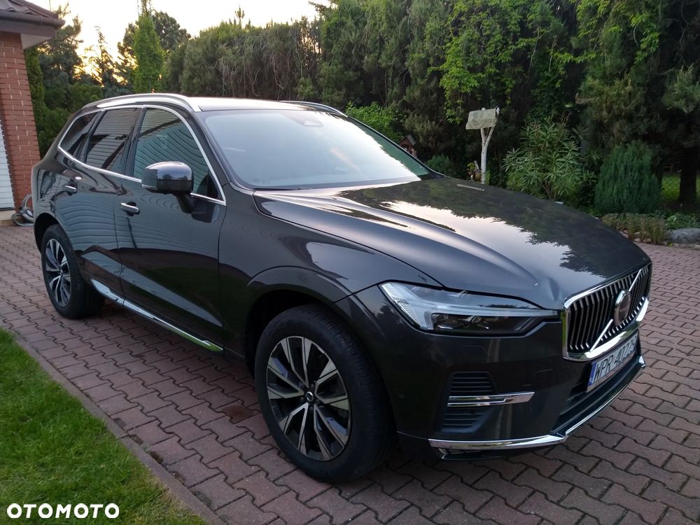 Volvo XC 60 B4 D Plus Dark - 6