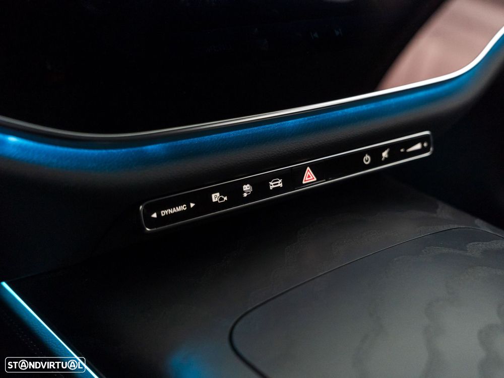 Mercedes-Benz E 300 - 30