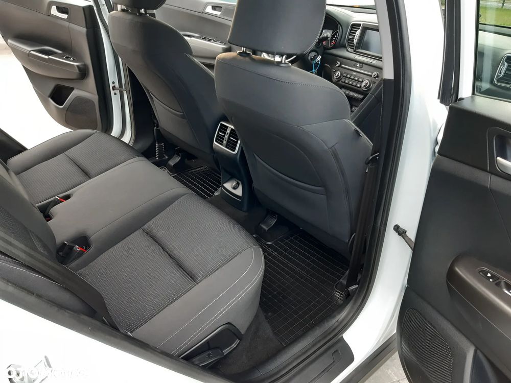 Kia Sportage 1.6 GDI 2WD VISION - 16
