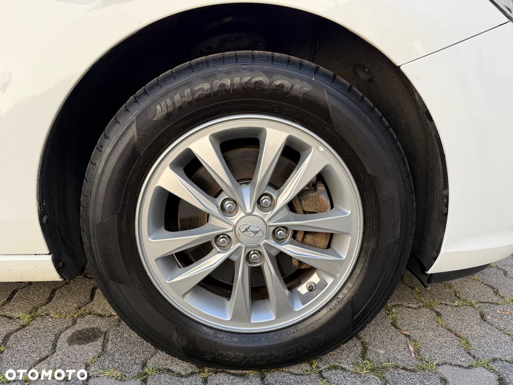 Hyundai i30 1.0 T-GDI YES - 11