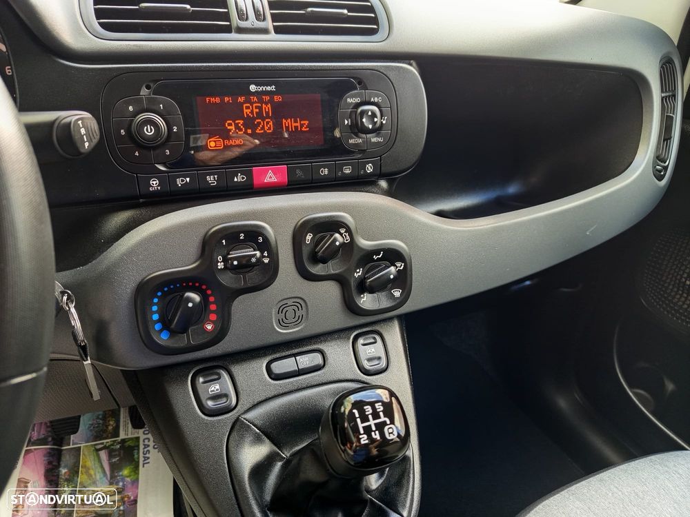 Fiat Panda 1.2 Lounge S&S - 11