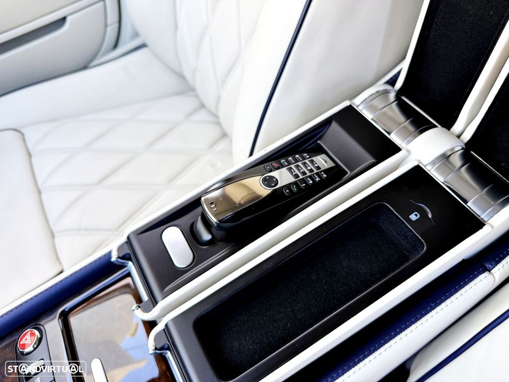 Bentley Continental Flying Spur 6.0 W12 - 27