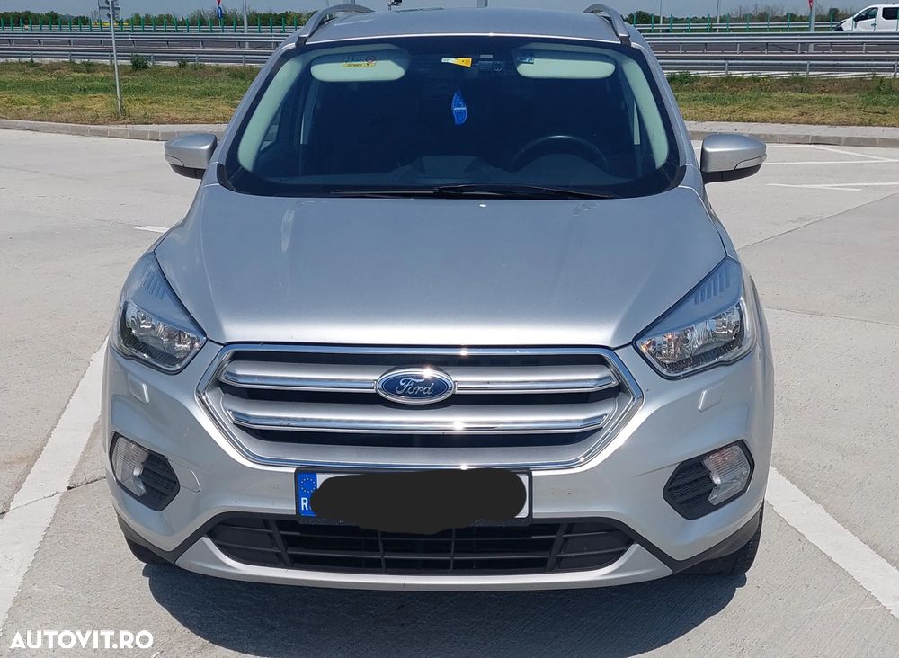 Ford Kuga - 4
