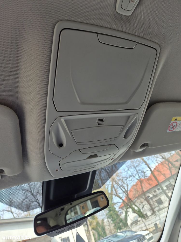 Ford Grand C-Max - 20