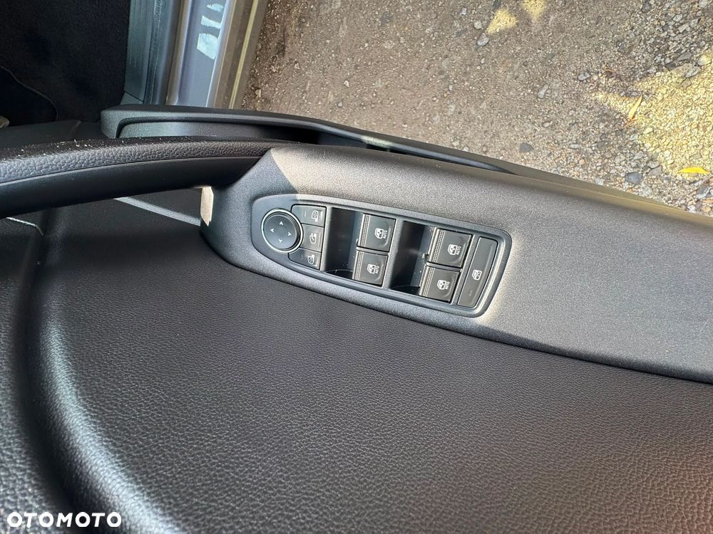 Renault Captur - 33
