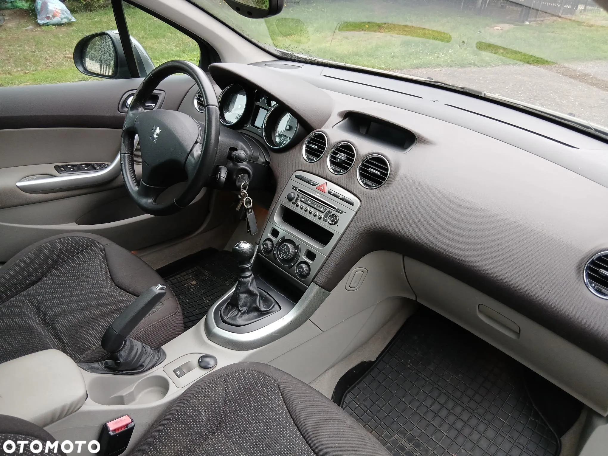 Peugeot 308 HDi FAP 110 Premium - 9