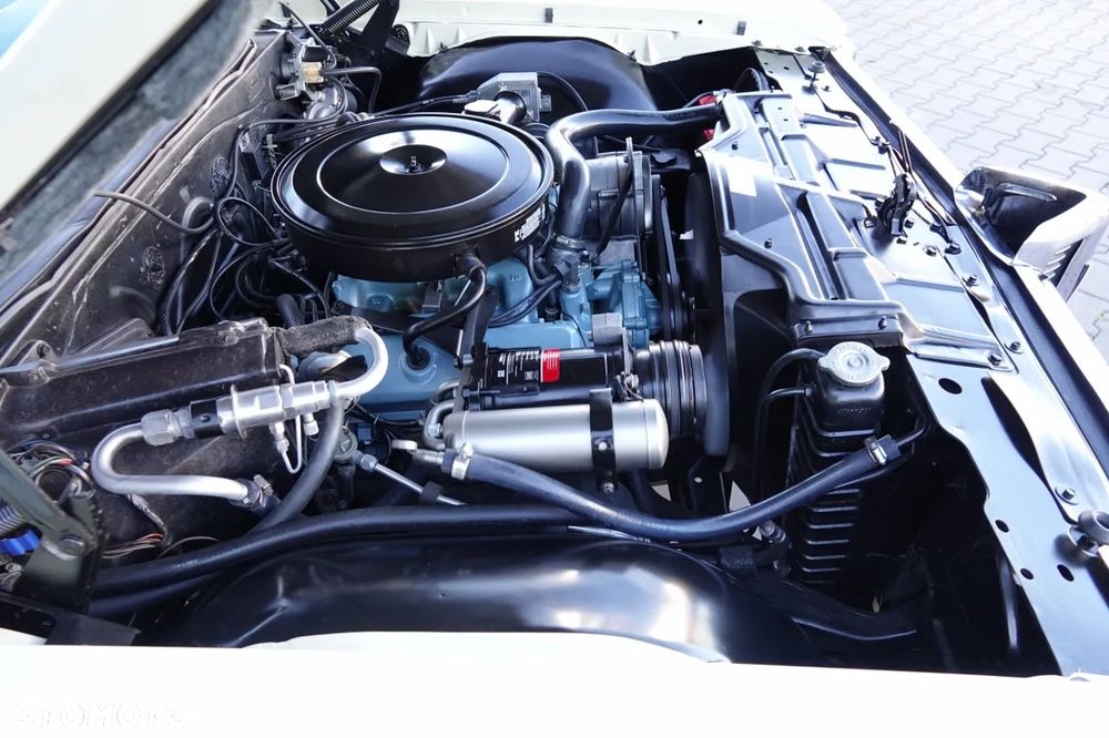 Pontiac Bonneville - 32