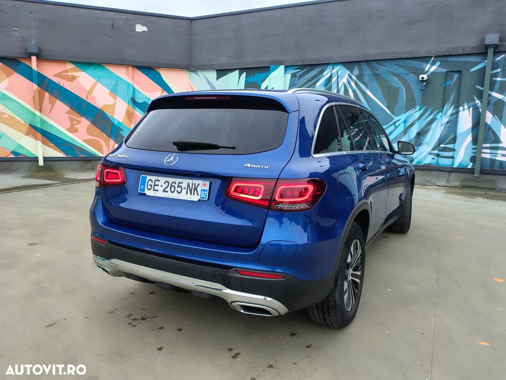 Mercedes-Benz GLC 300 e 4MATIC - 21