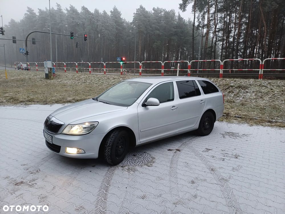 Skoda Octavia 2.0 TDI DPF Elegance - 1