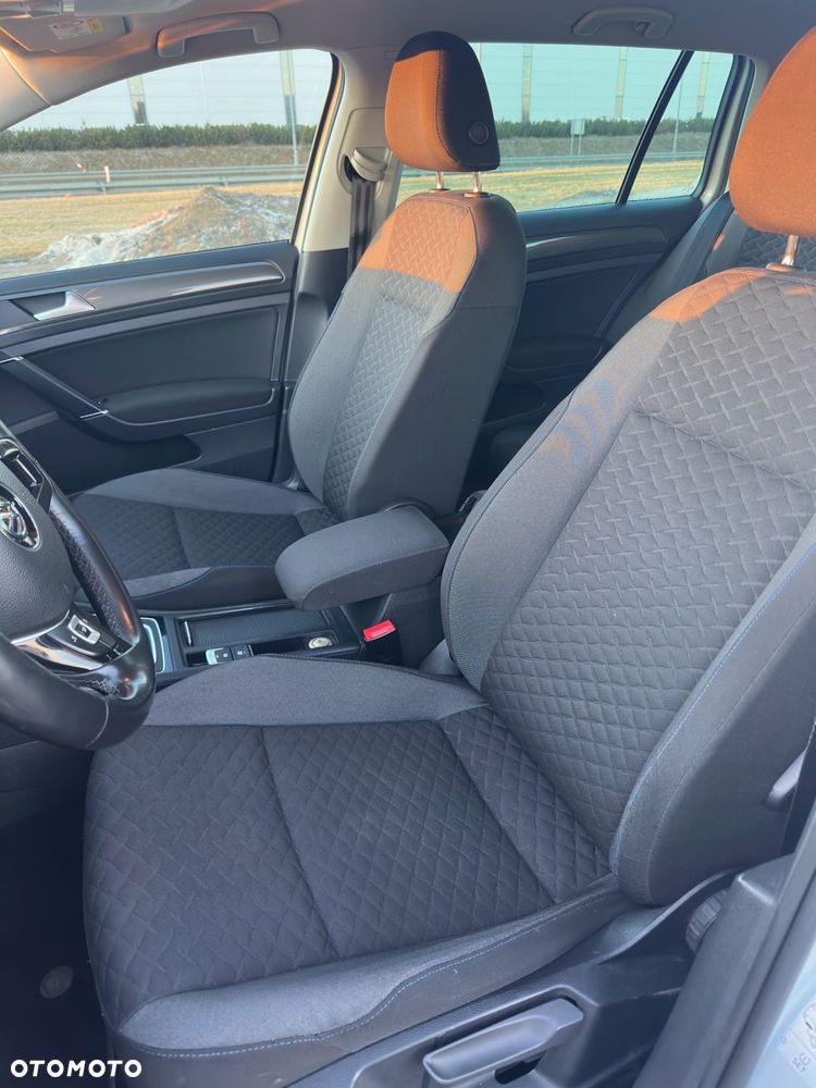 Volkswagen Golf 2.0 TDI SCR DSG Join - 7