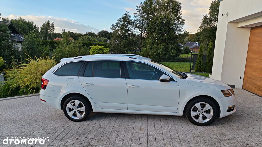 Skoda Octavia 1.4 TSI Edition DSG - 12