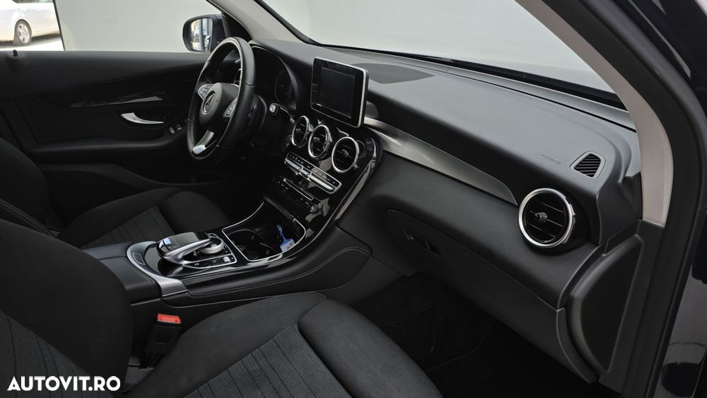 Mercedes-Benz GLC 250 d 4MATIC - 18