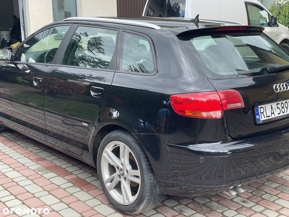 Audi A3 Sportback 2.0 TDI DPF Ambiente - 5