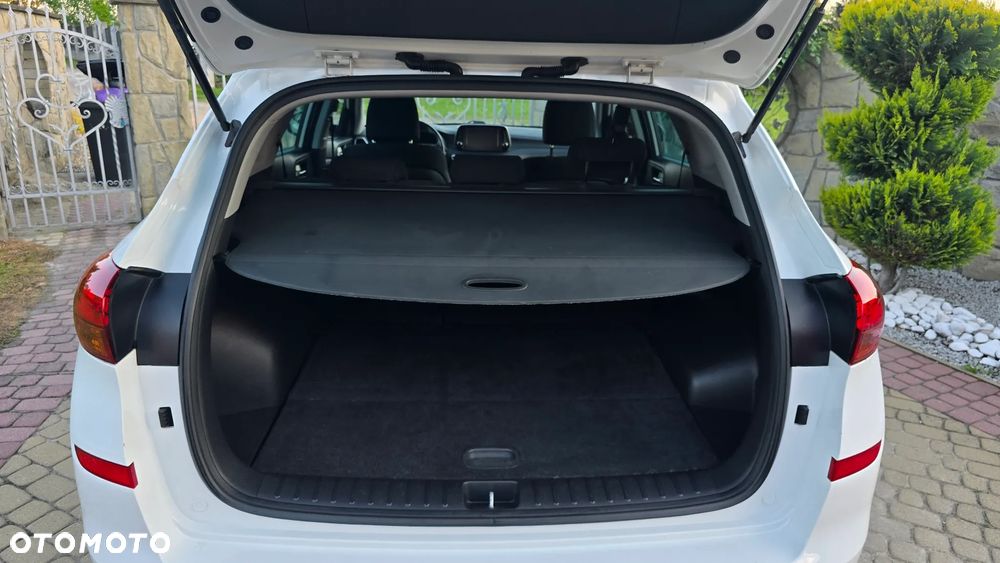 Hyundai Tucson 1.6 GDi 2WD DCT Select - 17