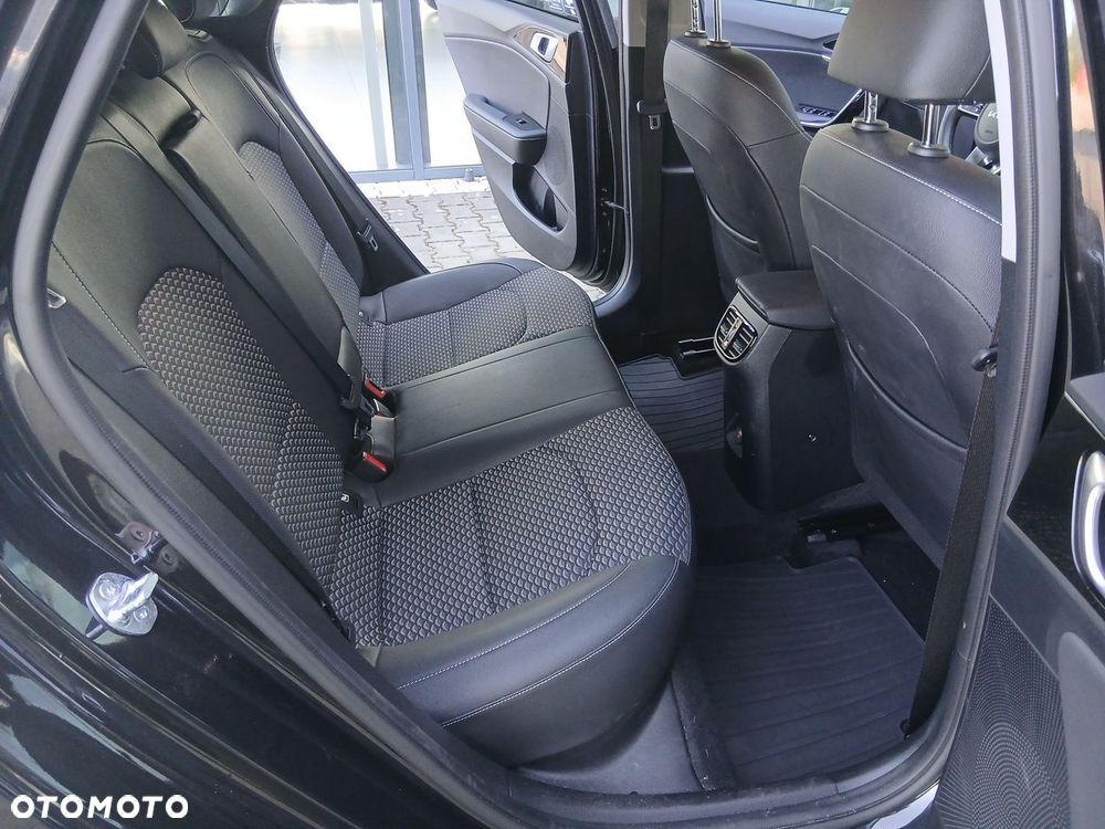 Kia Ceed 1.5 T-GDI Tribute DCT - 25
