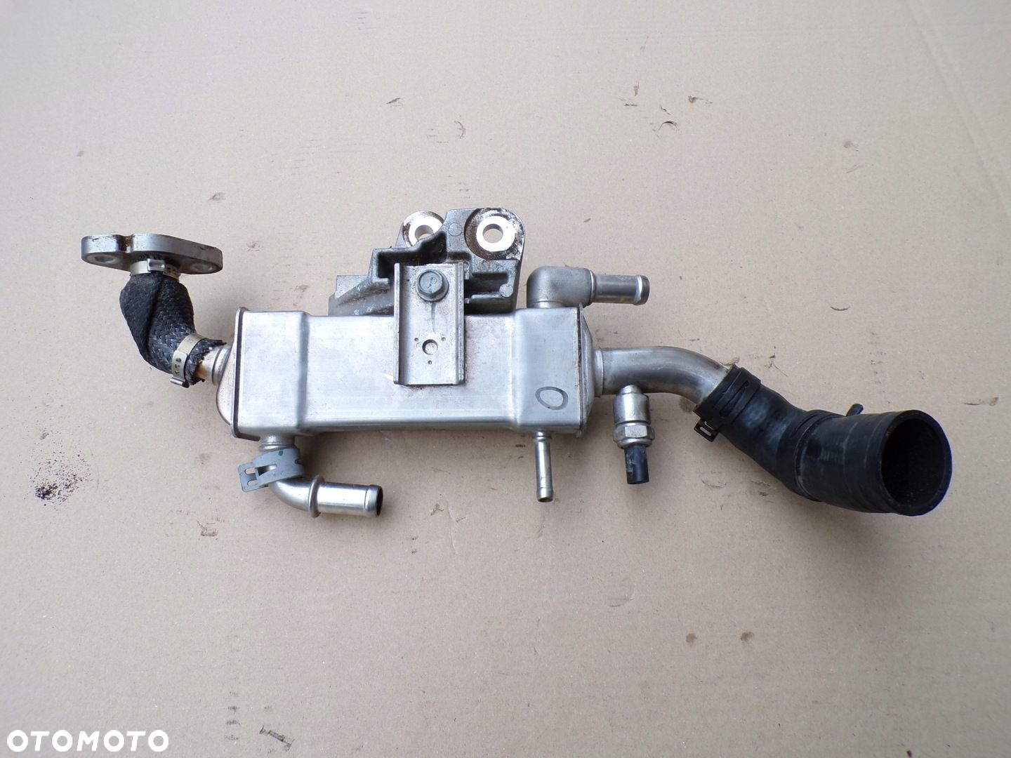 CHŁODNICZKA EGR CHRYSLER PACIFICA DODGE DURANGO 2016- 3.6 05281255AK - 2