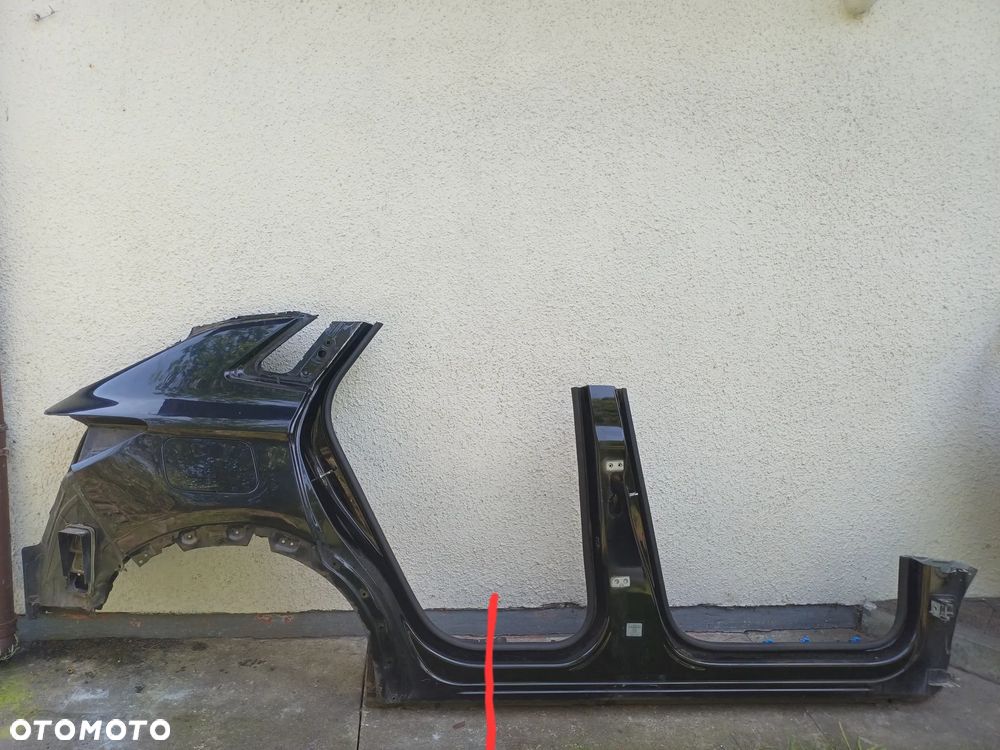 Opel Grandland X próg słupek prawy