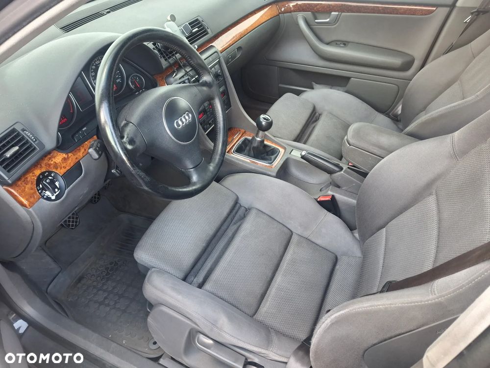 Audi A4 Avant 1.8T - 18